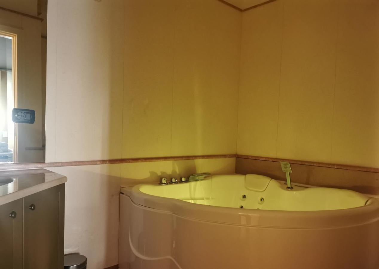 Dimora Dei Salentini Bed & Breakfast Lecce Exterior foto